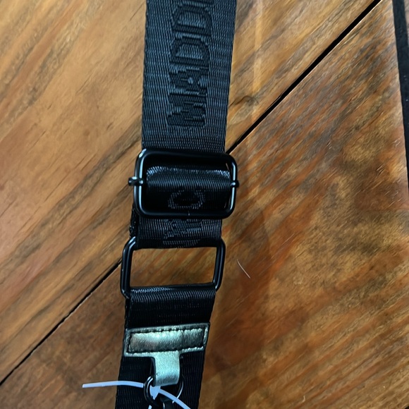 Iridescent Hobo Bag - Picture 4 of 16